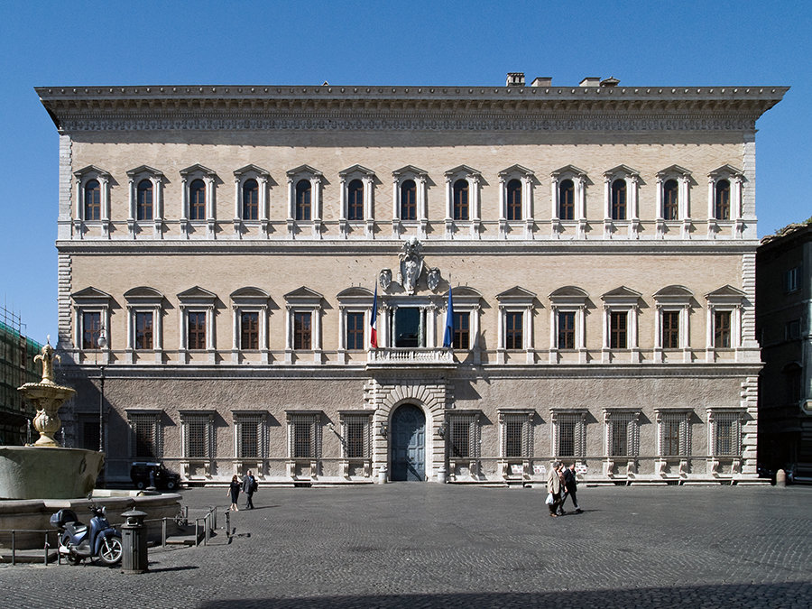 Palazzo Farnese (Roma), sede dell'Ambasciata di Francia in Italia